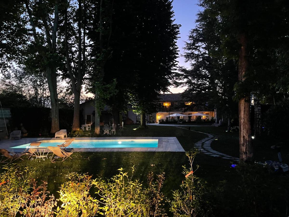 Antica Villa Cuneo- Guest House - "B&B E Non Un Hotel A Cuneo" Luaran gambar
