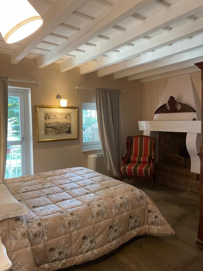 Antica Villa Cuneo- Guest House - "B&B E Non Un Hotel A Cuneo" Luaran gambar
