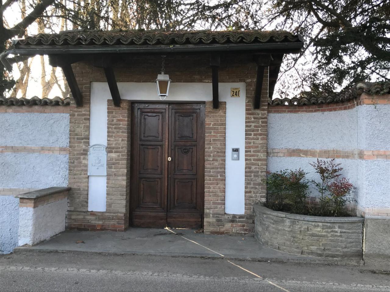 Antica Villa Cuneo- Guest House - "B&B E Non Un Hotel A Cuneo" Luaran gambar