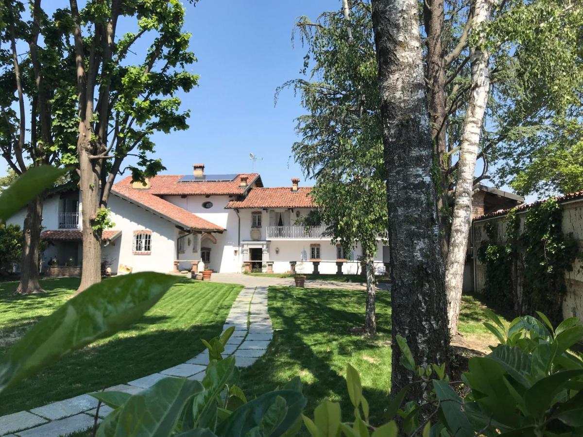 Antica Villa Cuneo- Guest House - "B&B E Non Un Hotel A Cuneo" Luaran gambar
